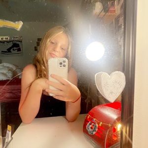 Meet your Posher, Addison